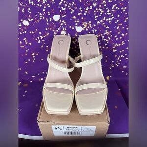Journee Collection Off White Heels